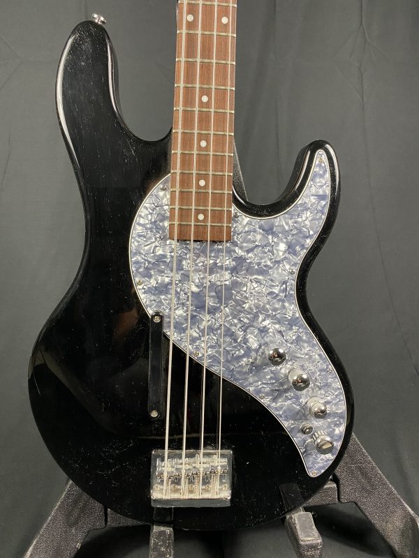 Line 6 Varix Bass 700